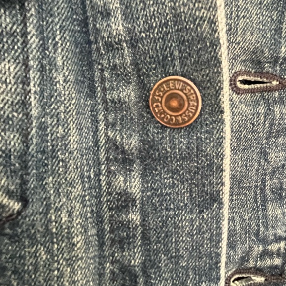 LEVI’S trucker jacket - Picture 6 of 7